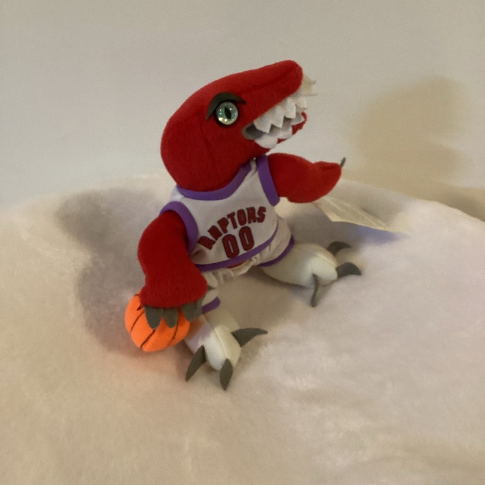 Toronto Raptors Plush Toy - Picture 2 of 3